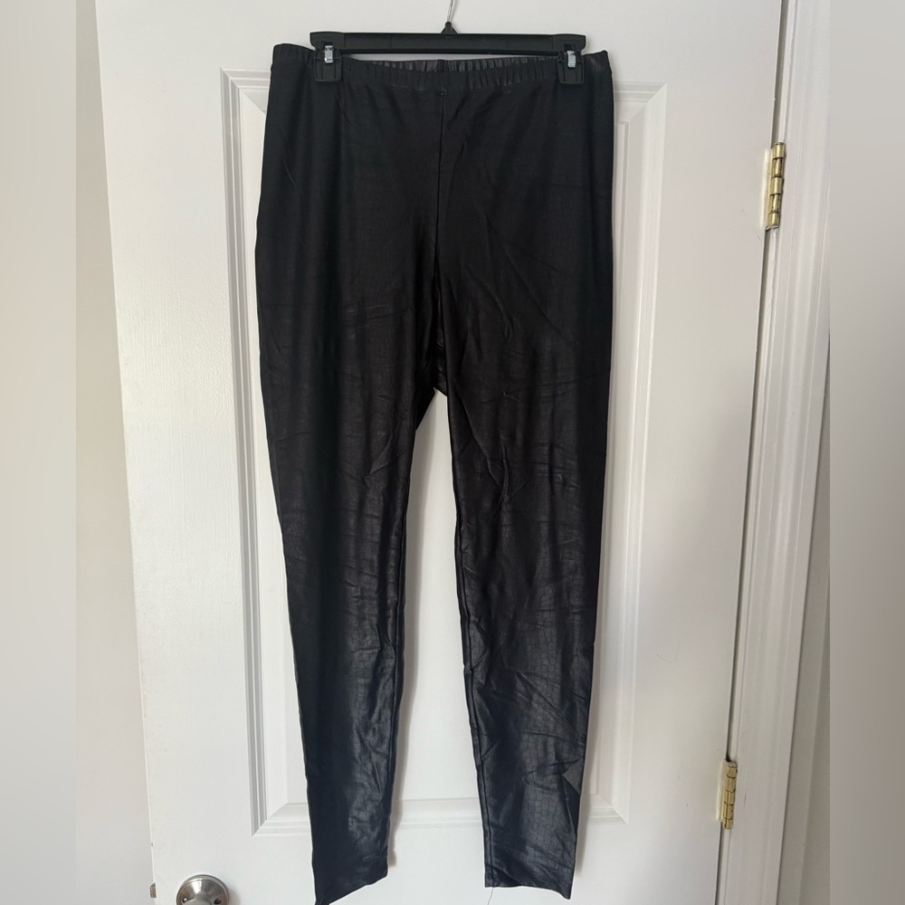 The Pretty Cult black shiny snakeskin leggings